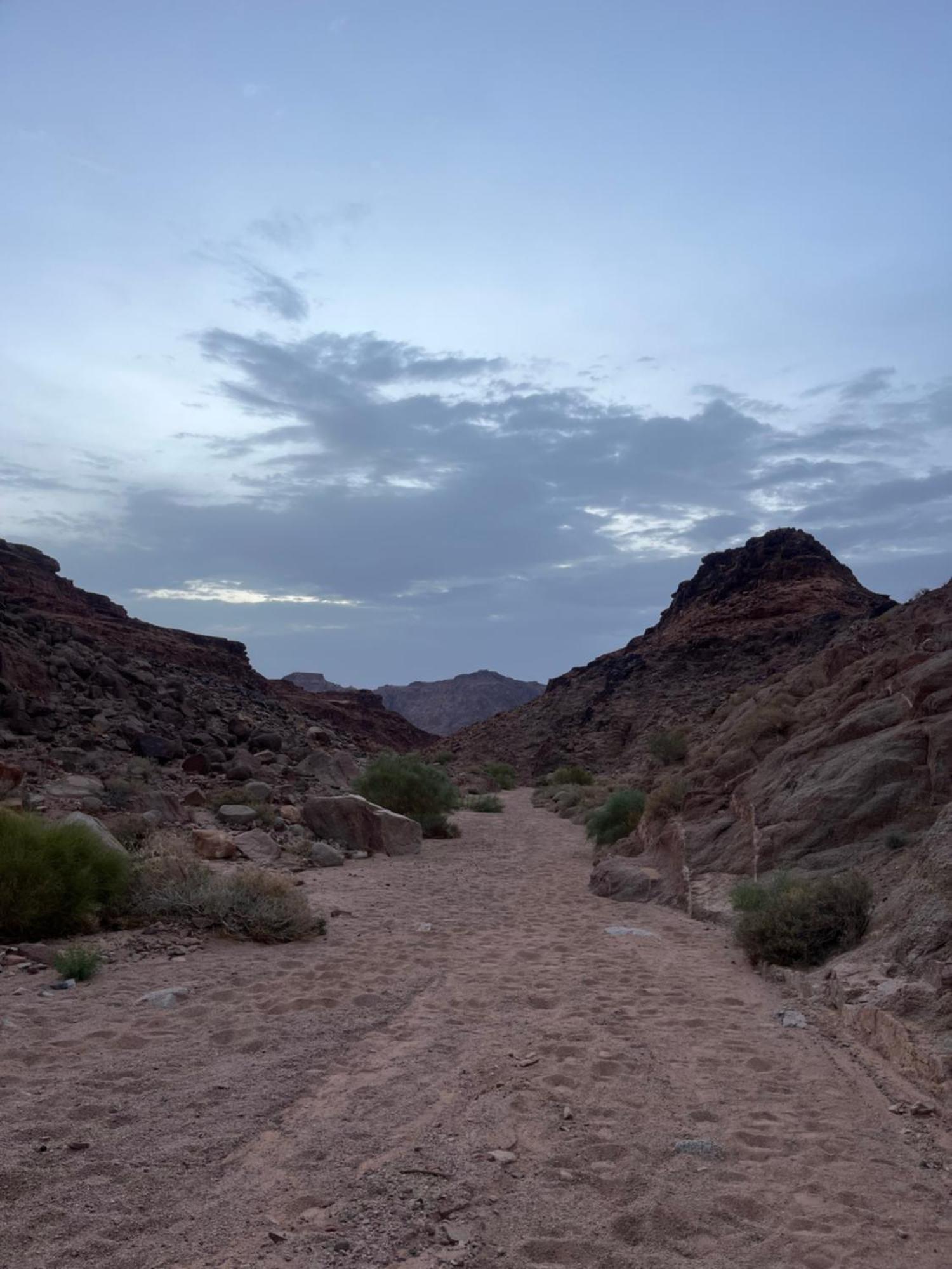 Hotel al-Qatar mountain camp Wadi Rum Exterior foto